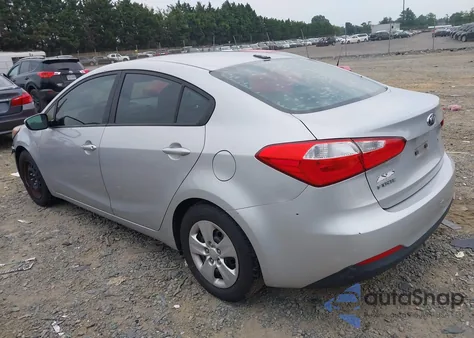 2015 Kia Forte Lx z USA, uszkodzony, nr VIN KNAFK4A69F5400985